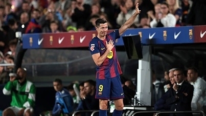 Man Utd tái ngộ Lewandowski sau 14 năm: Nước cờ hoàn hảo tại Old Trafford