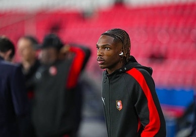 Jeremy Jacquet hứa hẹn là 'của để dành' của Liverpool.