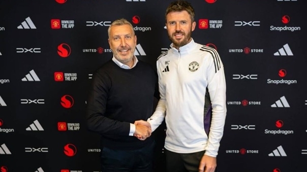 Michael Carrick chính thức dẫn dắt Man Utd: Dấu ấn từ sự thấu hiểu và bản lĩnh chiến thuật