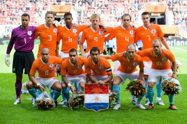 Từ Cruyff đến Robben vẫn là những nỗi đau.