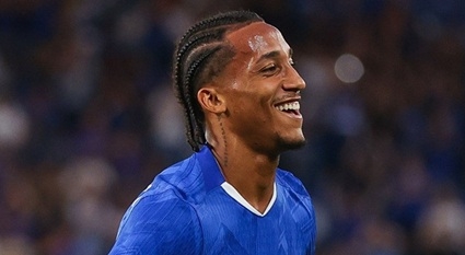 Joao Pedro đã có mùa giải bùng nổ.