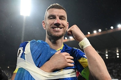 Dzeko vẫn là thủ lĩnh của Bosnia.