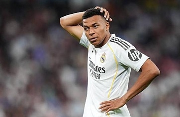 Kylian Mbappe vừa trải qua một mùa giải trắng tay cùng Real Madrid.