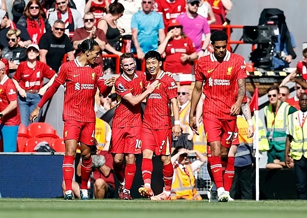 Tiền vệ Liverpool rút khỏi World Cup ngay trước trận ra quân