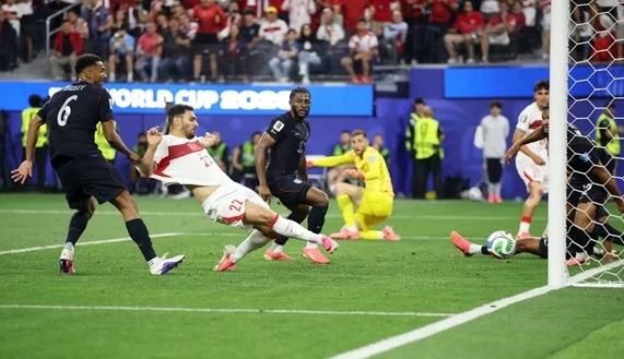 Mỹ thua Thổ Nhĩ Kỳ 2-3 ở lượt cuối nhưng vẫn giành ngôi đầu bảng D World Cup 2026.