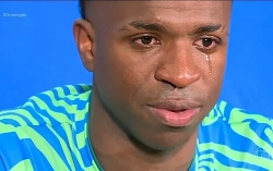 Vinicius Junior: Giọt nước mắt và sứ mệnh đưa Brazil trở lại đỉnh thế giới