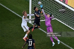 Orlando Gill: Chàng khổng lồ 1m99 và màn trình diễn tiễn ĐT Đức rời World Cup 2026