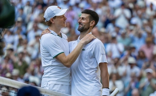 Sinner dành sự tôn trọng lớn cho Djokovic.