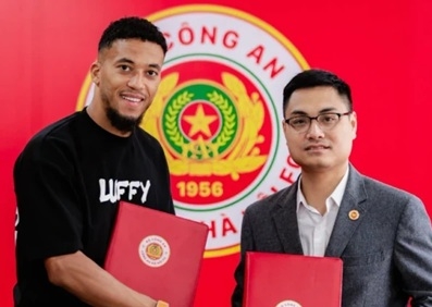 CAHN chiêu mộ David Henen. Ảnh: Fanpage CLB CAHN.
