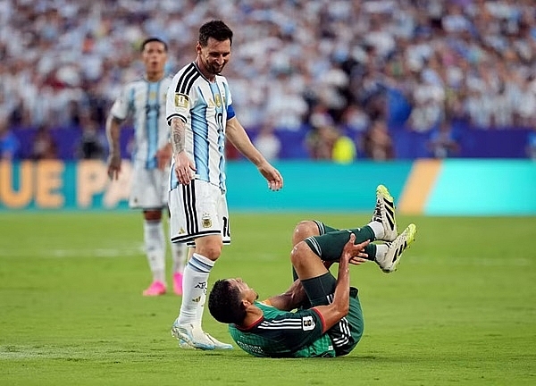 Nỗi lo 'VARgentina' trước đại chiến Anh - Argentina