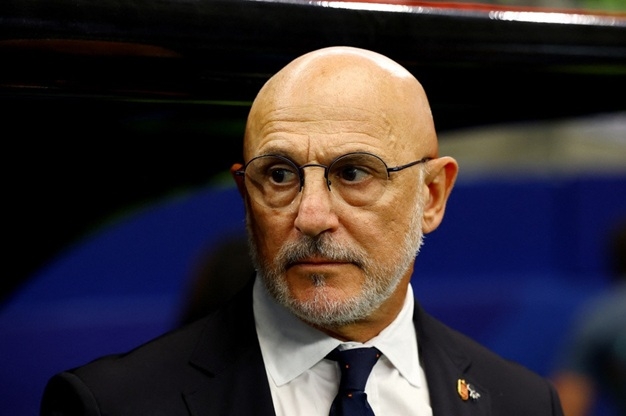 FIFA điều tra Argentina sau chung kết World Cup 2026: HLV De la Fuente phản ứng gay gắt