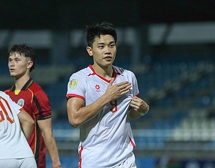 Đình Bắc rực sáng với cú hat-trick: Vũ khí toàn năng của ĐT Việt Nam tại ASEAN Cup 2026