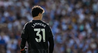 Senne Lammens có đủ kinh nghiệm và bản lĩnh để bắt chính ở Champions League? Ảnh: Getty Images.