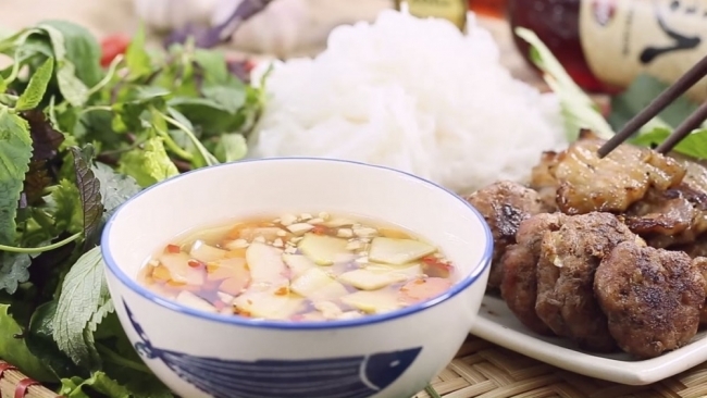 Bún chả Hà Nội – món ngon mãi nhớ