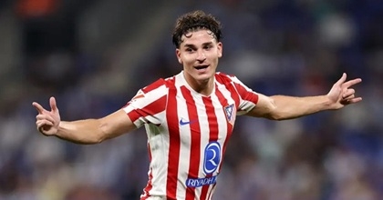 Alvarez khó lòng rời Atletico trong hè này.