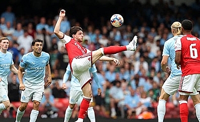 Man City lộ diện điểm yếu tuyến giữa sau thất bại 0-3 trước Arsenal tại Community Shield