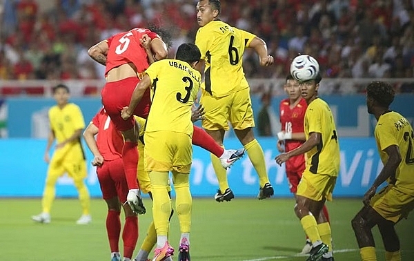 Hạ tuyển Malaysia, tuyển Việt Nam vào chung kết ASEAN Cup 2026