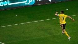 Ronaldo giải cơn khát hat-trick sau 908 ngày