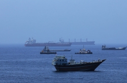 Eo biển Hormuz đóng cửa, vì sao dầu vẫn lưu thông?