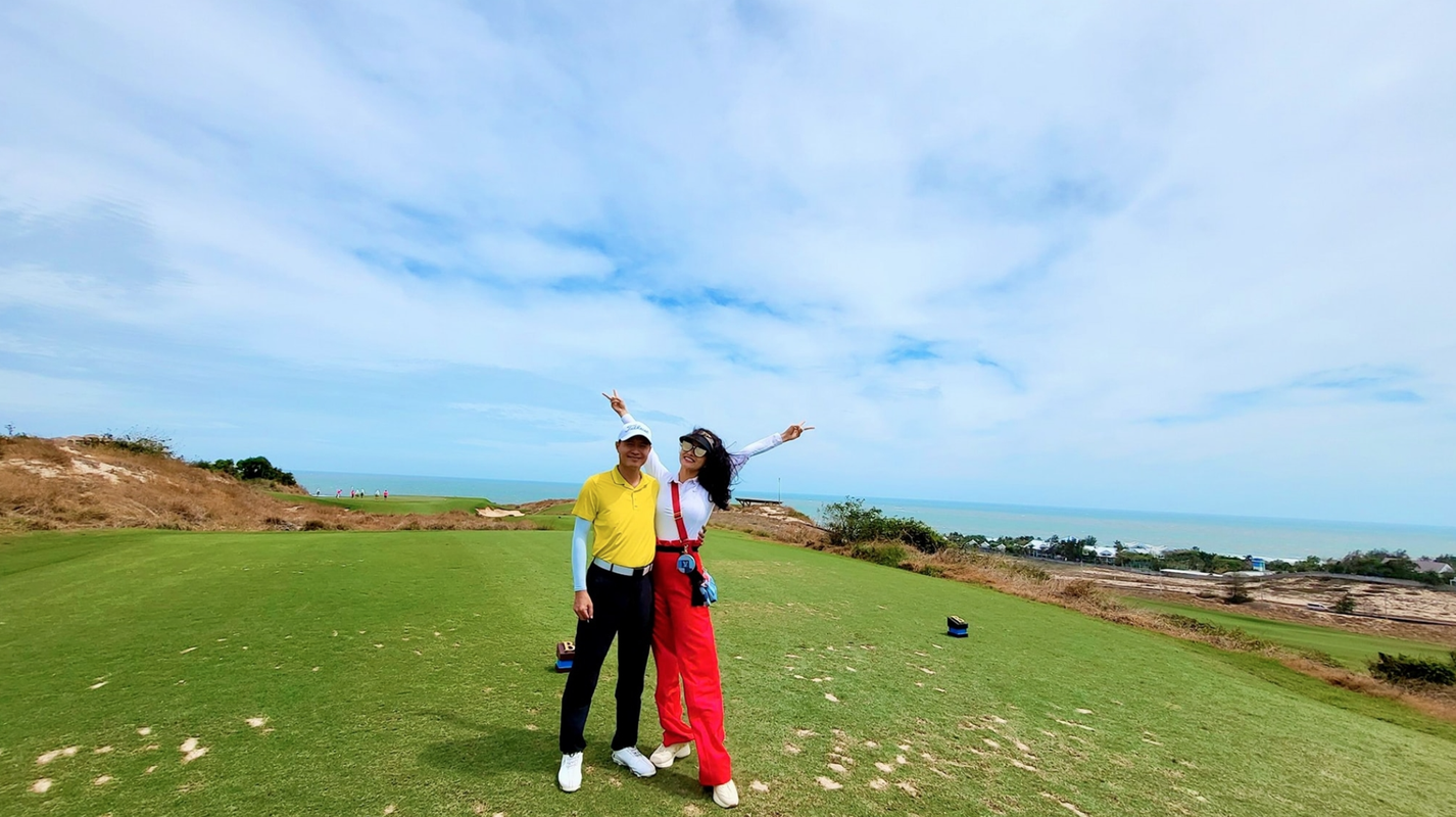 Nhìn lại cuộc hôn nhân của Vũ Thu Phương trước khi tan vỡ Nhìn lại cuộc hôn nhân của Vũ Thu Phương trước khi tan vỡ