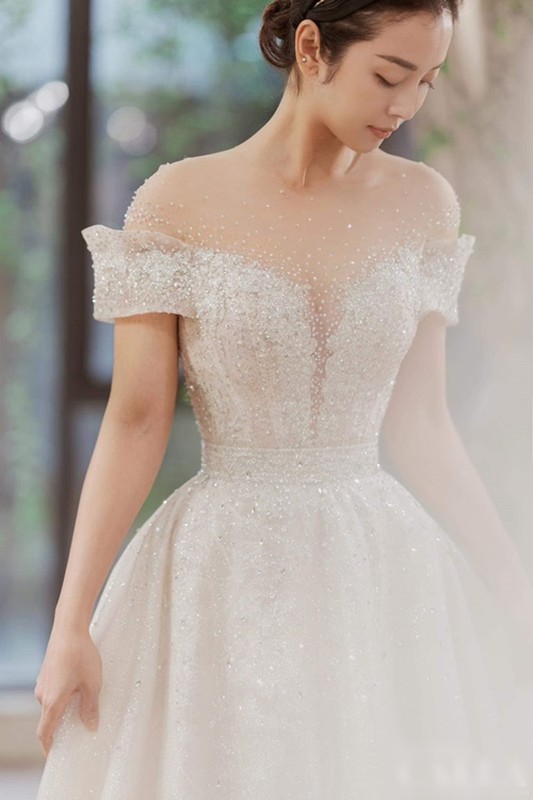Jennifer Phạm sinh 4 con, vẫn trẻ trung, vóc dáng săn chắc Jennifer Phạm sinh 4 con, vẫn trẻ trung, vóc dáng săn chắc