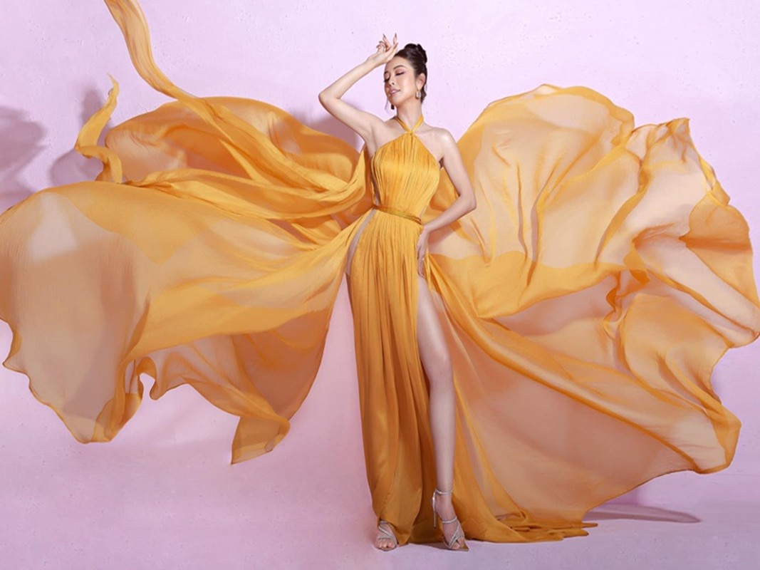 Jennifer Phạm sinh 4 con, vẫn trẻ trung, vóc dáng săn chắc Jennifer Phạm sinh 4 con, vẫn trẻ trung, vóc dáng săn chắc