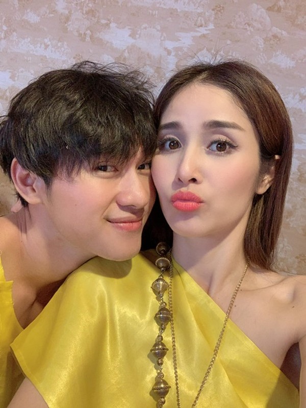 Tổ ấm hạnh phúc của Thảo Trang và chồng kém 8 tuổi Tổ ấm hạnh phúc của Thảo Trang và chồng kém 8 tuổi