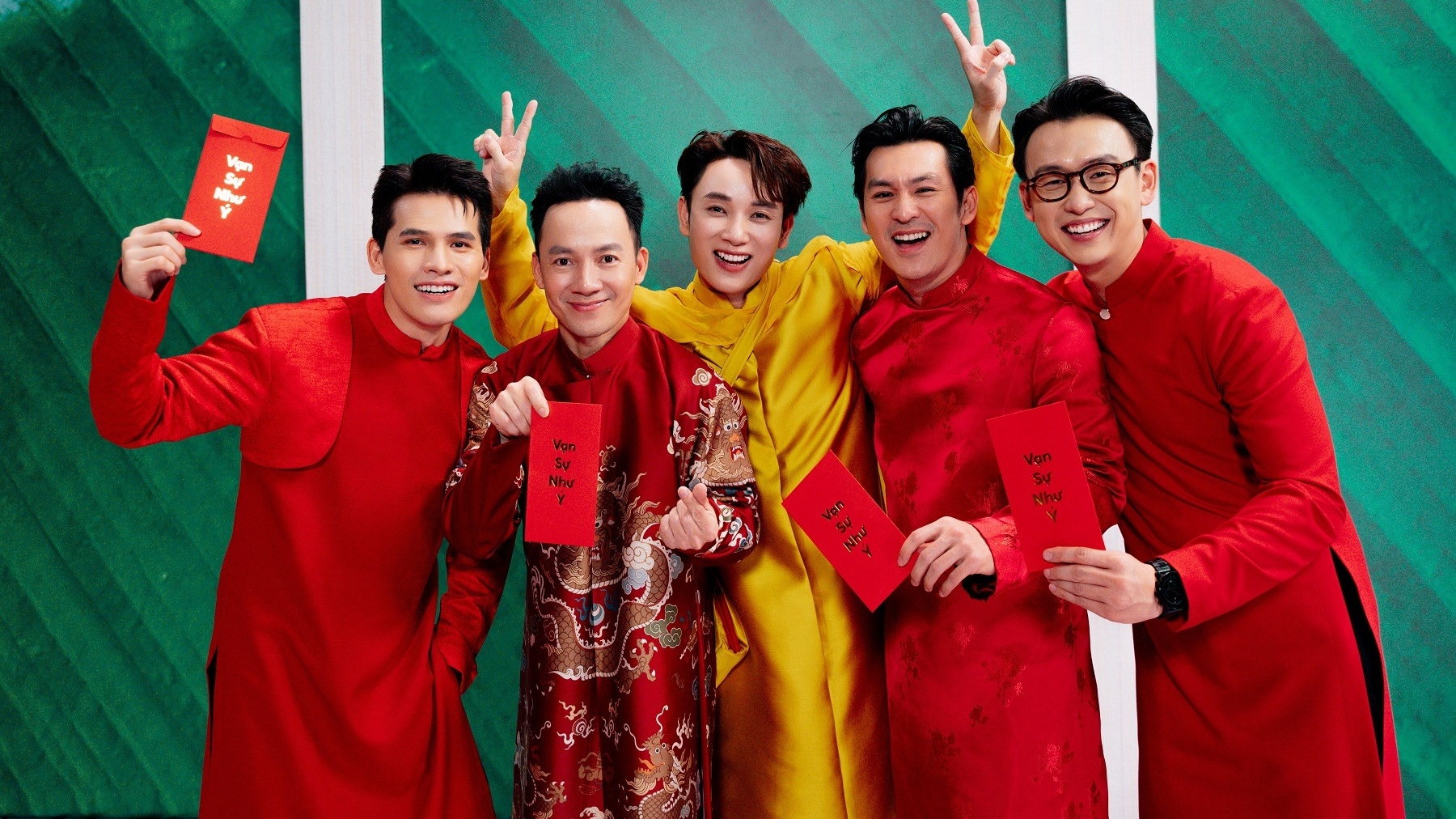 Ca sĩ Trúc Nhân tung MV đón Tết