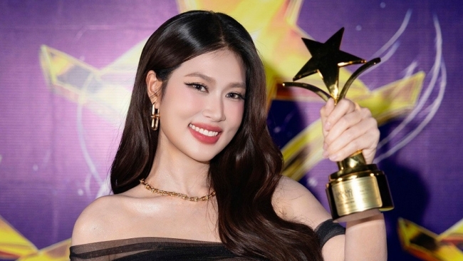 Đoàn Thiên Ân tỏa sáng, sở hữu giải thưởng điện ảnh đầu tiên trong sự nghiệp