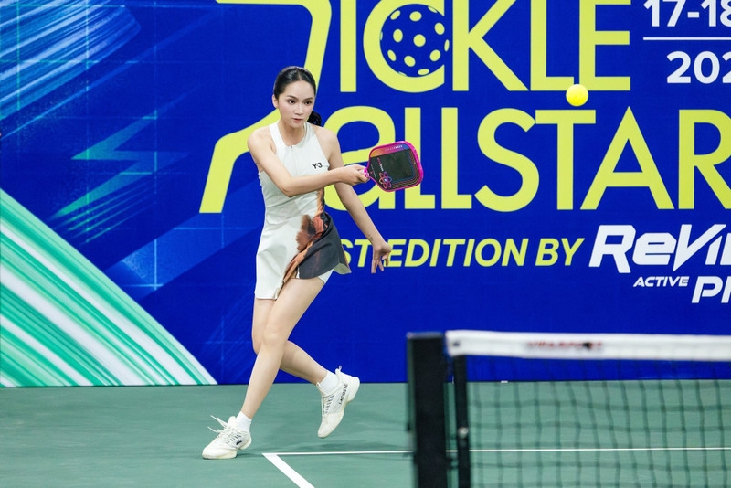 Bí quyết diện đồ pickleball sành điệu, tinh tế của Hoa hậu Hương Giang