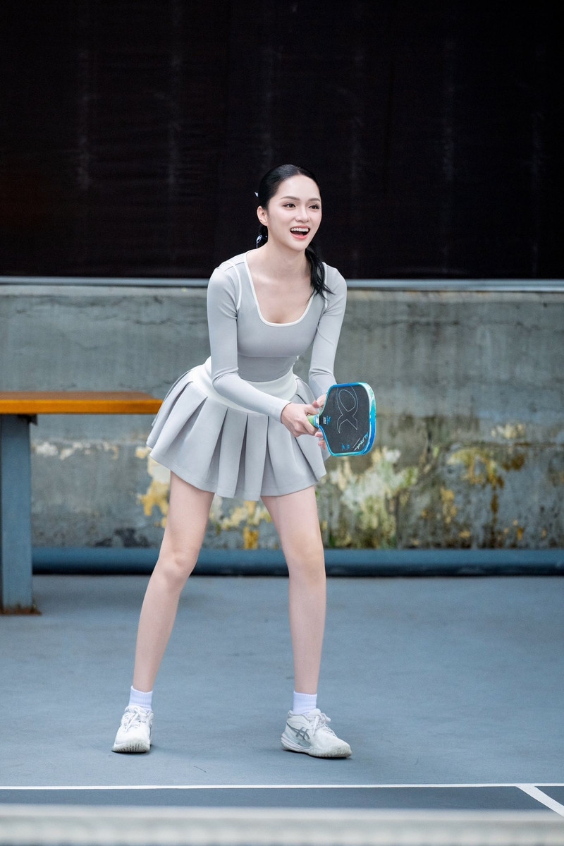 Bí quyết diện đồ pickleball sành điệu, tinh tế của Hoa hậu Hương Giang