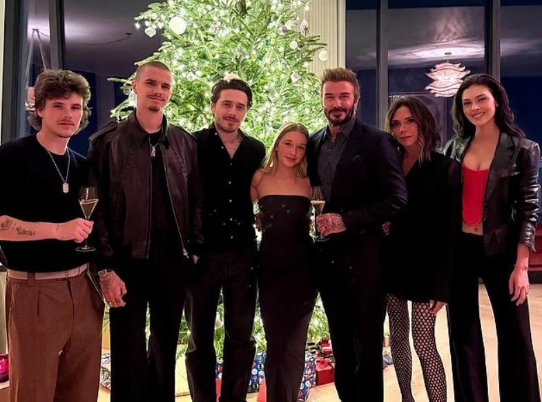 Brooklyn chính thức tố vợ chồng David Beckham phá hoại hôn nhân