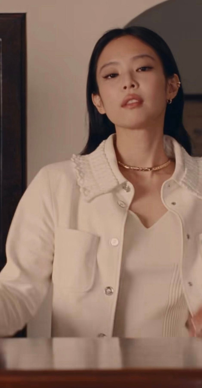 Jennie (BLACKPINK) xứng danh nàng thơ Chanel, gây 'bão' mạng xã hội