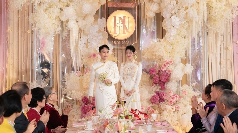 Lộ diện ảnh cưới đẹp như cổ tích của Á hậu Phương Nhi và thiếu gia Minh Hoàng