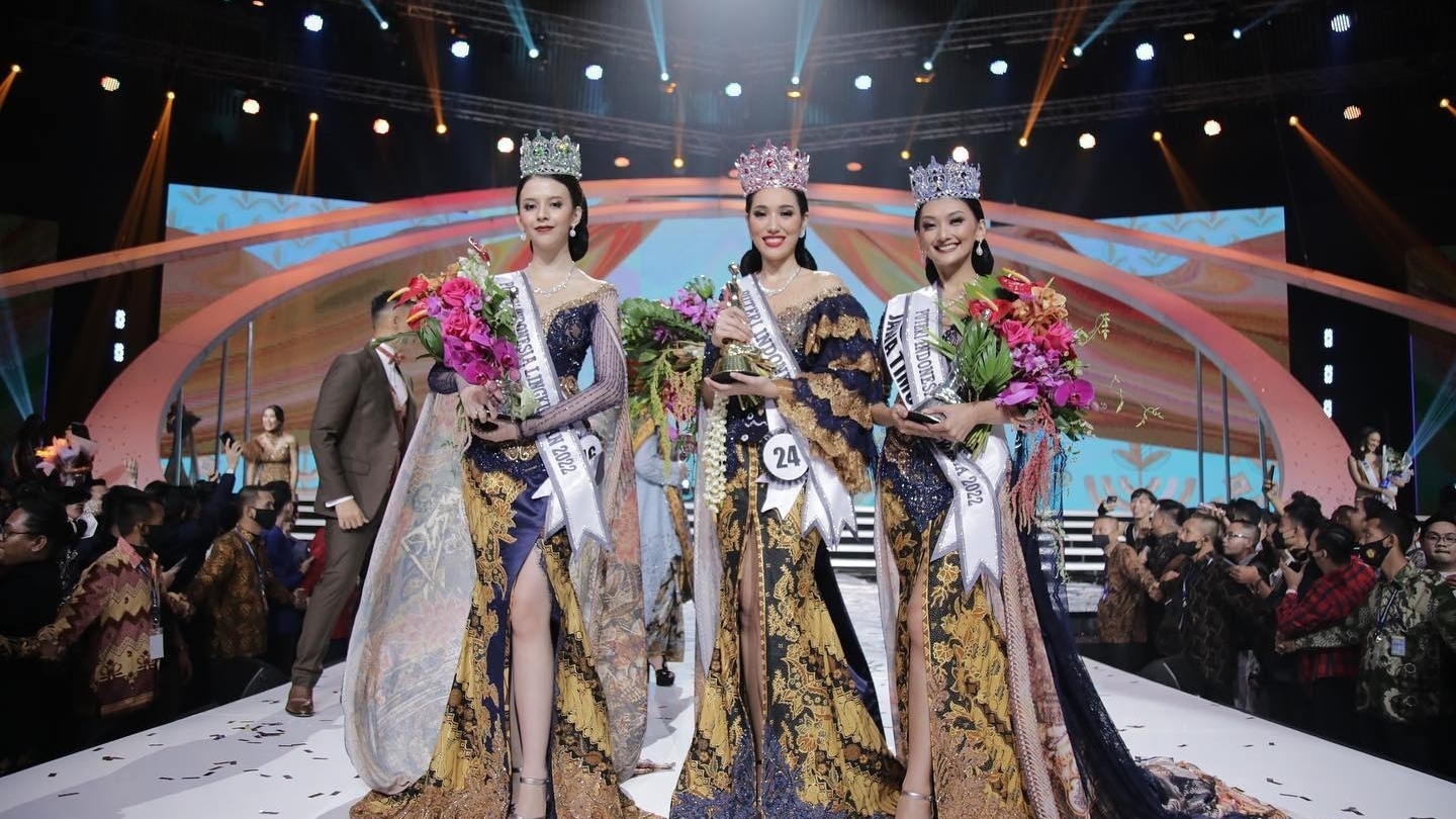 Miss Universe thành chủ đề nóng vì chuyện đấu giá bản quyền