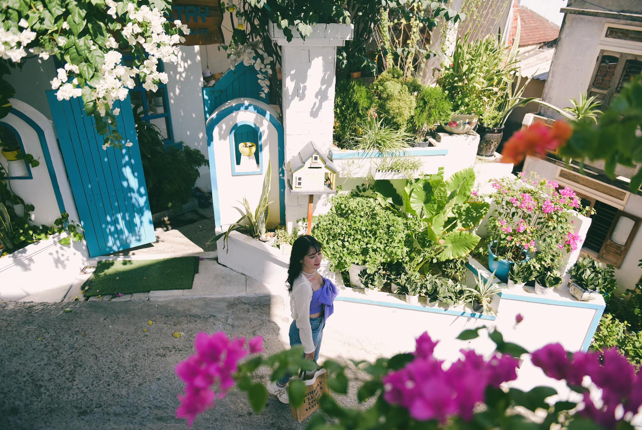 Mê đắm làng chài Nhơn Lý tựa như "Santorini thu nhỏ" Mê đắm làng chài Nhơn Lý tựa như "Santorini thu nhỏ"
