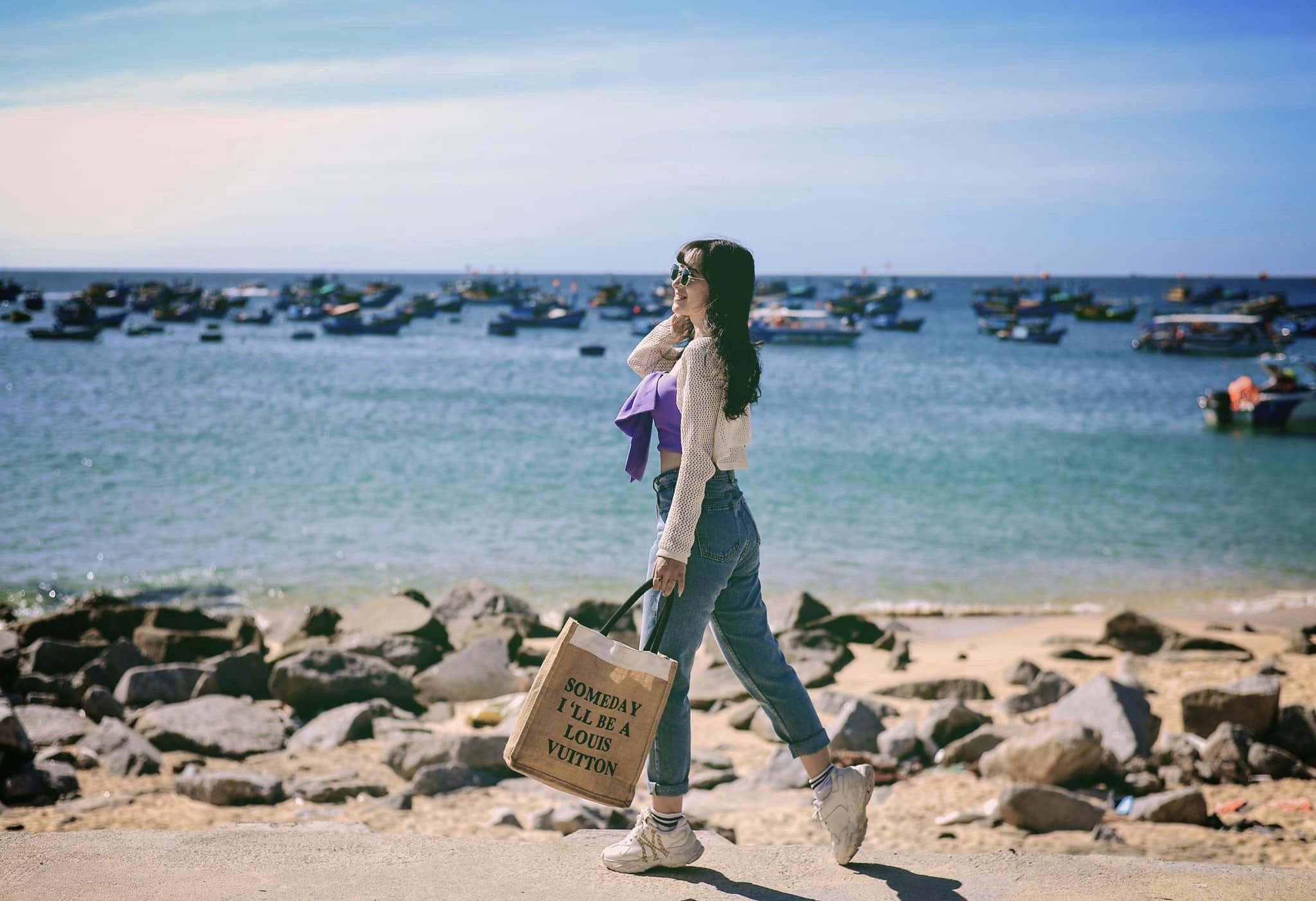 Mê đắm làng chài Nhơn Lý tựa như "Santorini thu nhỏ" Mê đắm làng chài Nhơn Lý tựa như "Santorini thu nhỏ"