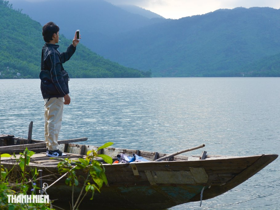 Cảnh đẹp nên thơ ở hồ Đồng Xanh - Đồng Nghệ