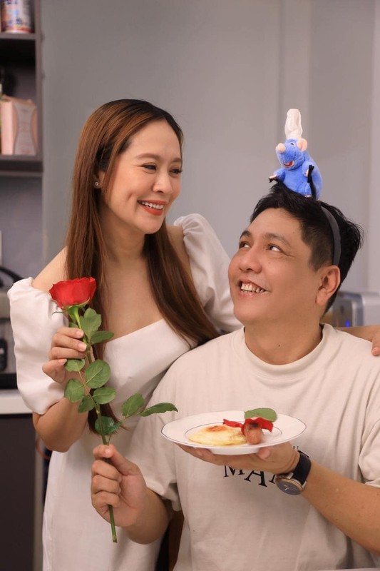 Cặp đôi chồng đạo diễn - vợ sản xuất phim tạo “cơn sốt” phòng vé Cặp đôi chồng đạo diễn - vợ sản xuất phim tạo “cơn sốt” phòng vé