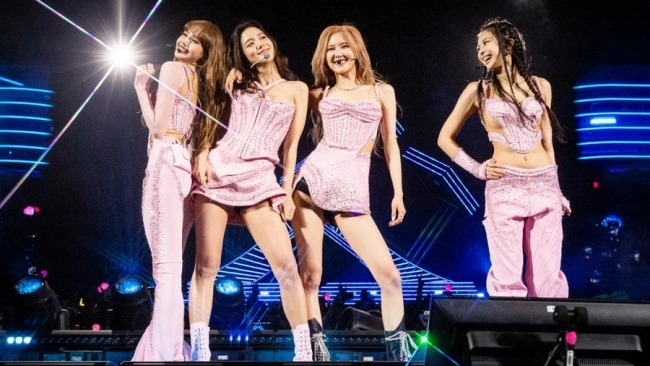 BLACKPINK công bố chuyến lưu diễn thế giới 2025, hé lộ loạt điểm dừng chân thú vị