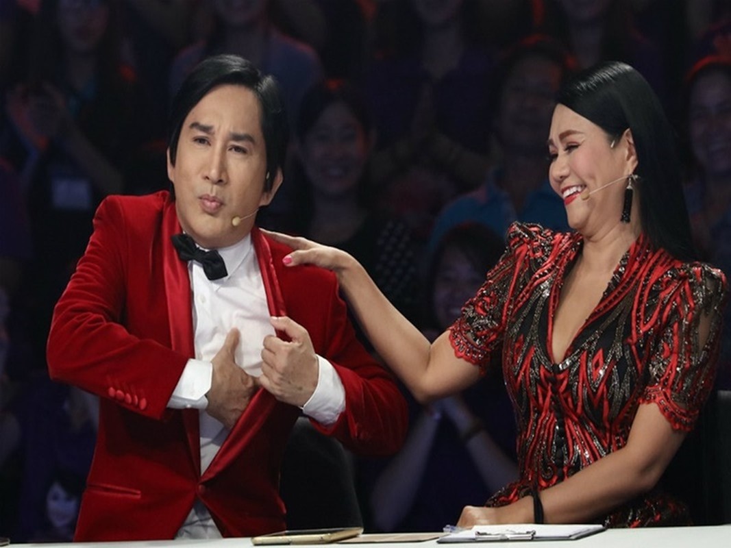 Kim Tử Long - Ngọc Huyền ngày càng thân thiết Kim Tử Long - Ngọc Huyền ngày càng thân thiết