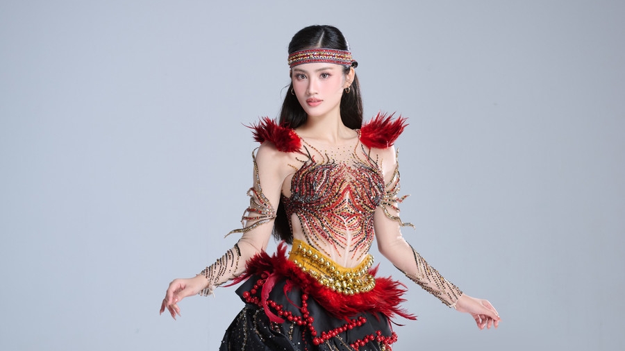 Miss World Vietnam 2025 lần đầu tiên ra mắt phần thi thiết kế trang phục