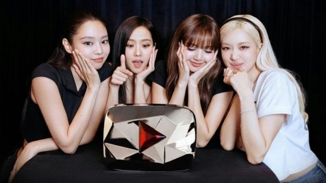 BLACKPINK lập kỷ lục chưa từng có trong lịch sử âm nhạc toàn cầu