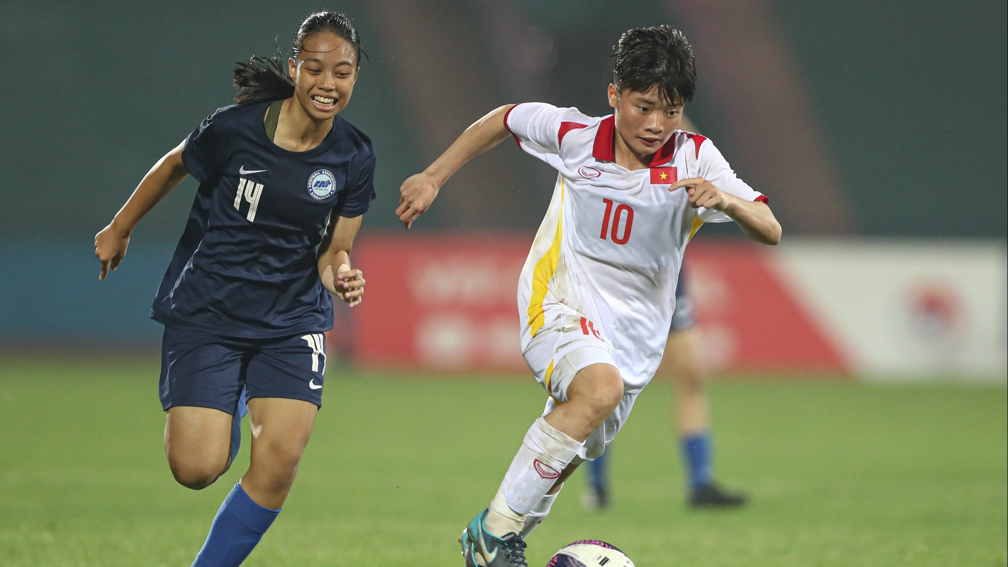 U.20 nữ Việt Nam thắng U.20 Singapore với tỷ số gây sốc