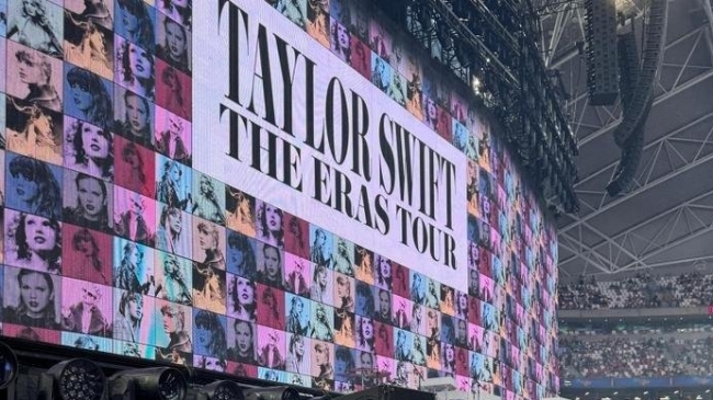 Thiều Bảo Trang đón sinh nhật tại concert Taylor Swift cùng "người đặc biệt"