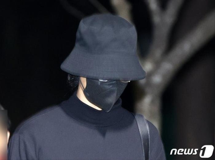 Jung Joon Young ra tù sớm, giữ nguyên một thái độ trước truyền thông