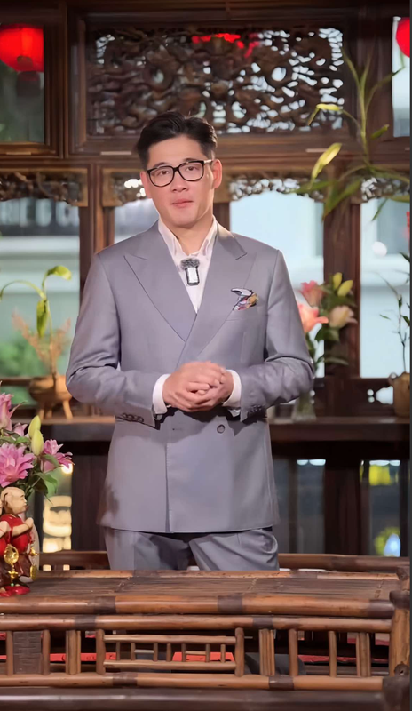 “Tình đầu màn ảnh” của Hồ Ngọc Hà giờ thế nào? “Tình đầu màn ảnh” của Hồ Ngọc Hà giờ thế nào?