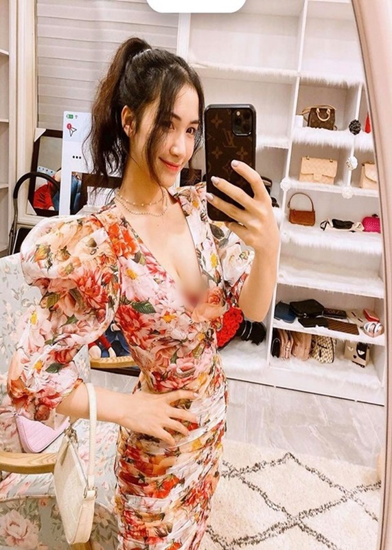Hòa Minzy từ nghèo khó đến "phú bà" showbiz Việt Hòa Minzy từ nghèo khó đến "phú bà" showbiz Việt