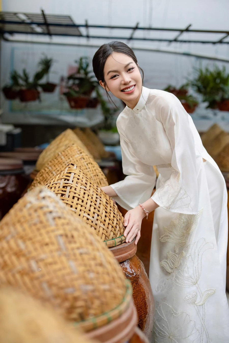 Hoa hậu Thanh Thủy được vinh danh Gương mặt trẻ Việt Nam triển vọng năm 2024