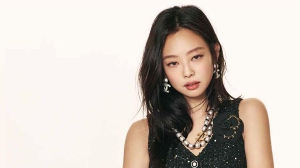 Jennie (BLACKPINK) lập kỷ lục chưa từng có ở Billboard
